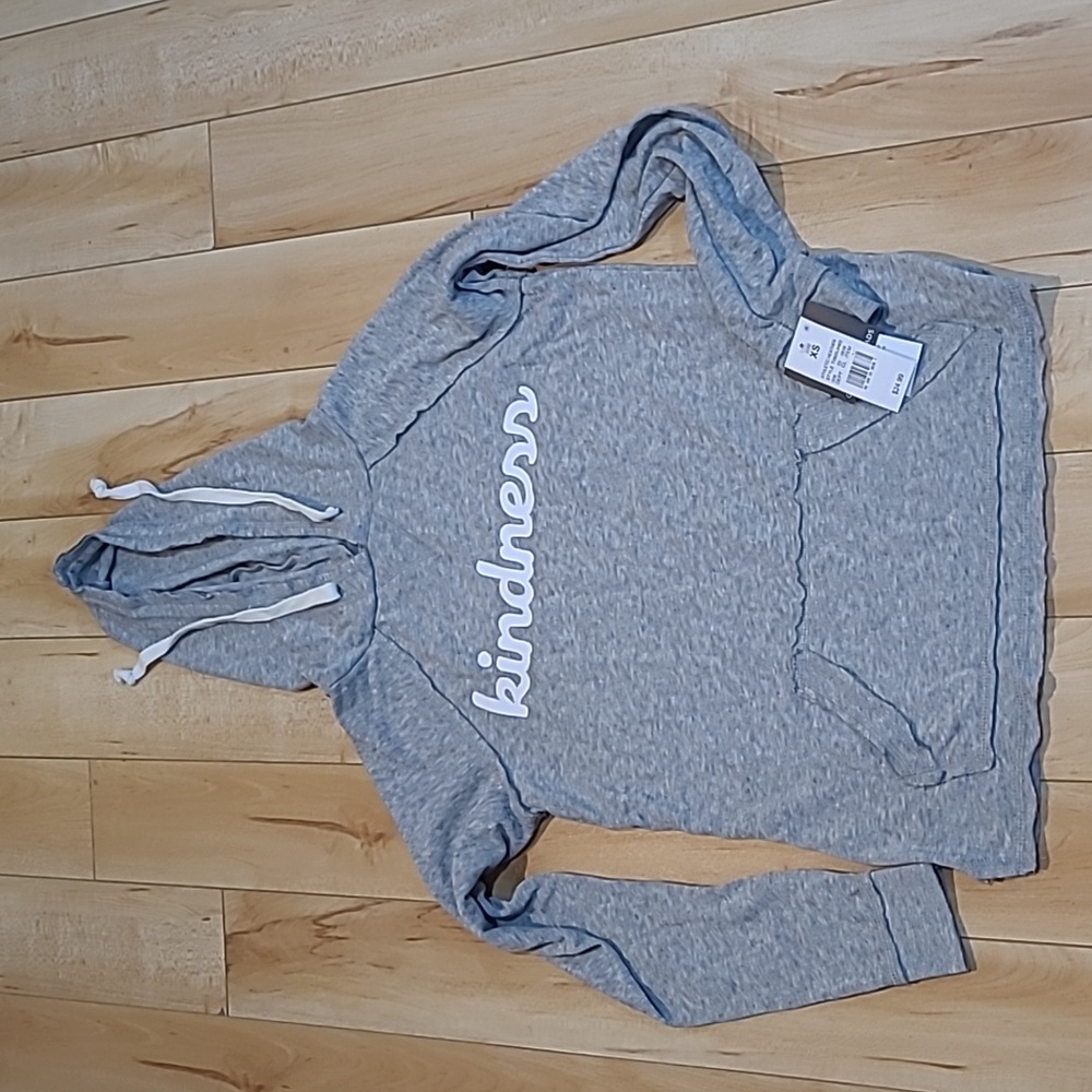 Brand new women's XS gray Grayson Threads thin long sleeved top